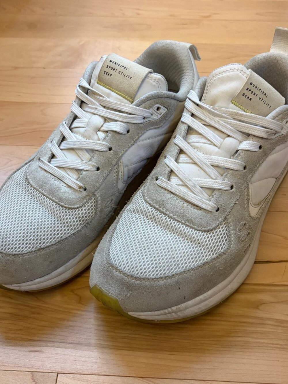 Municipal Sport Utility Gear Sneakers White Men's Size 9/9.5
